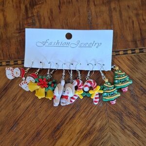 Festive Christmas Earrings Set